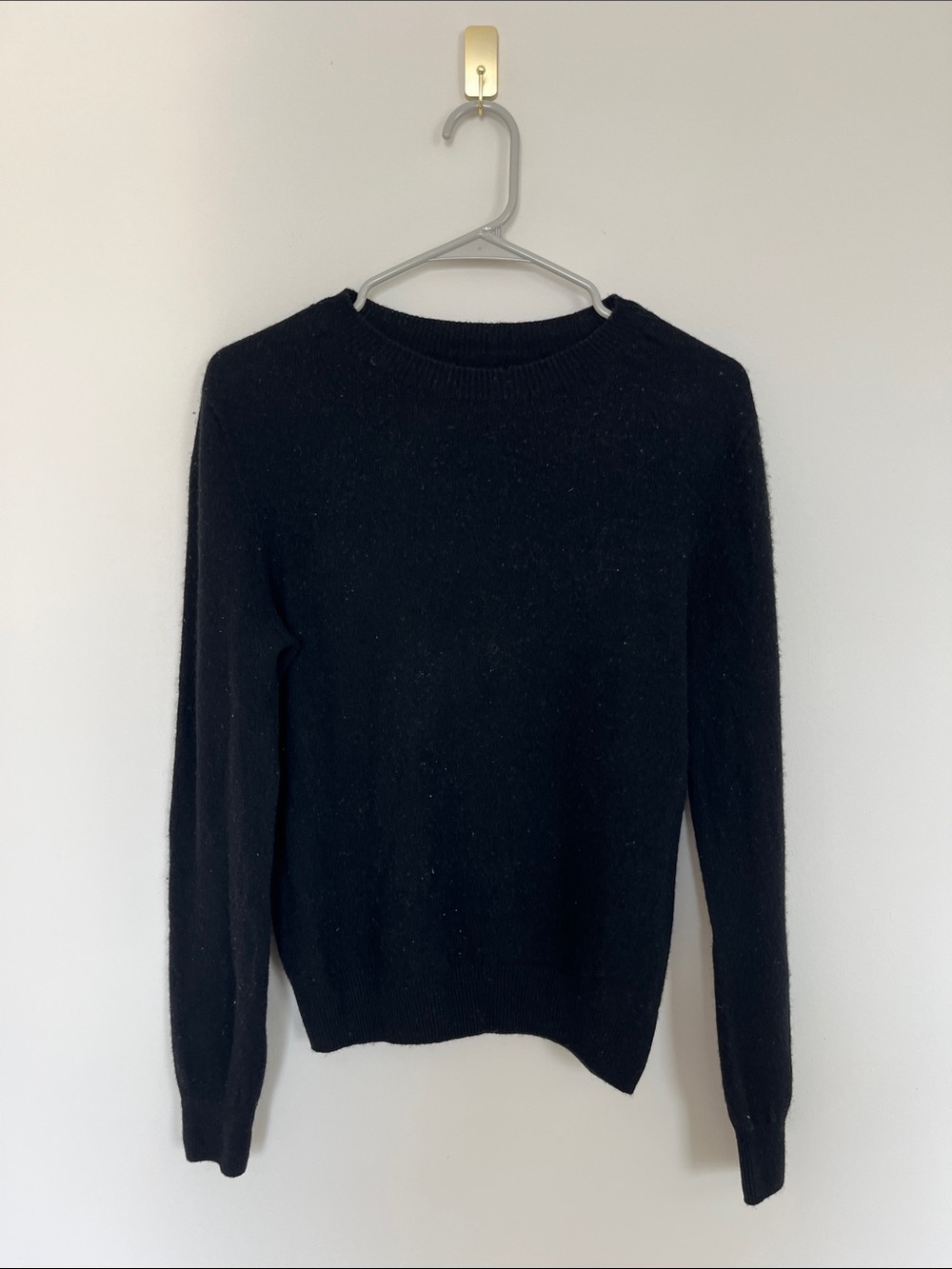 100% Wool Black Crewneck Women's Sweater